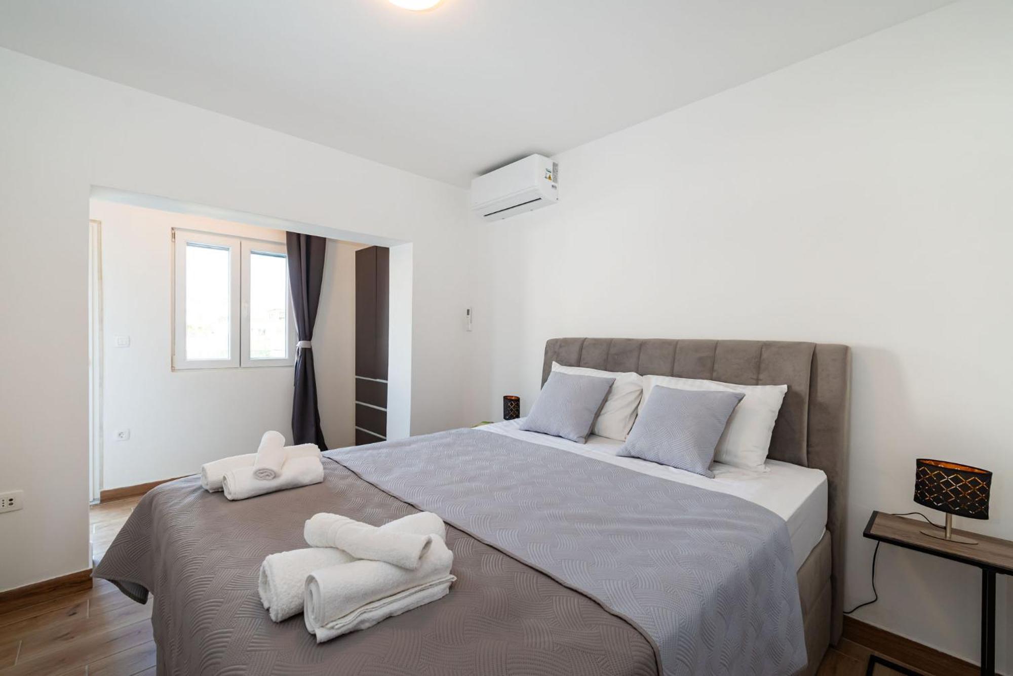 Apartments Lucija Mari Tribalj Екстериор снимка
