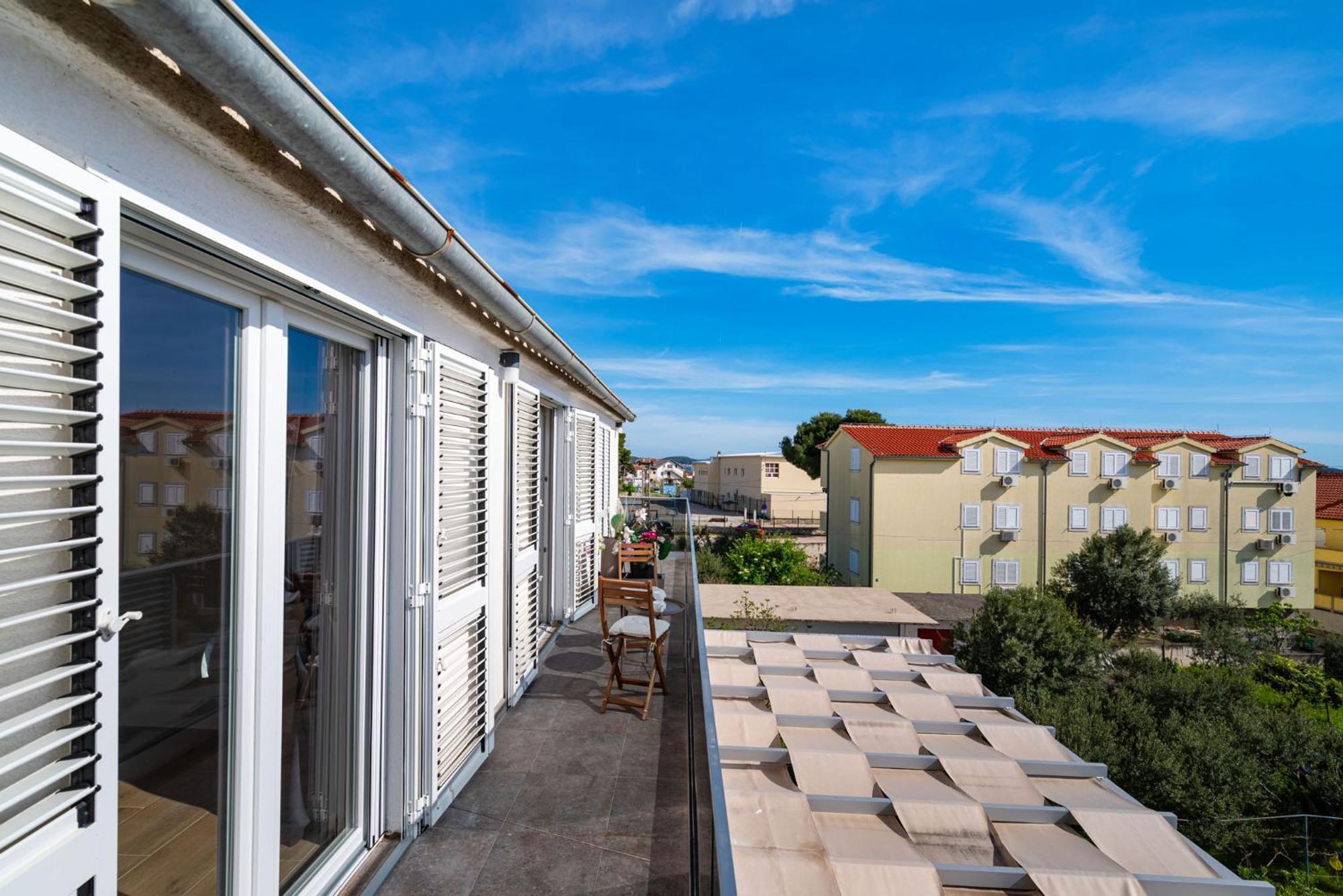 Apartments Lucija Mari Tribalj Екстериор снимка